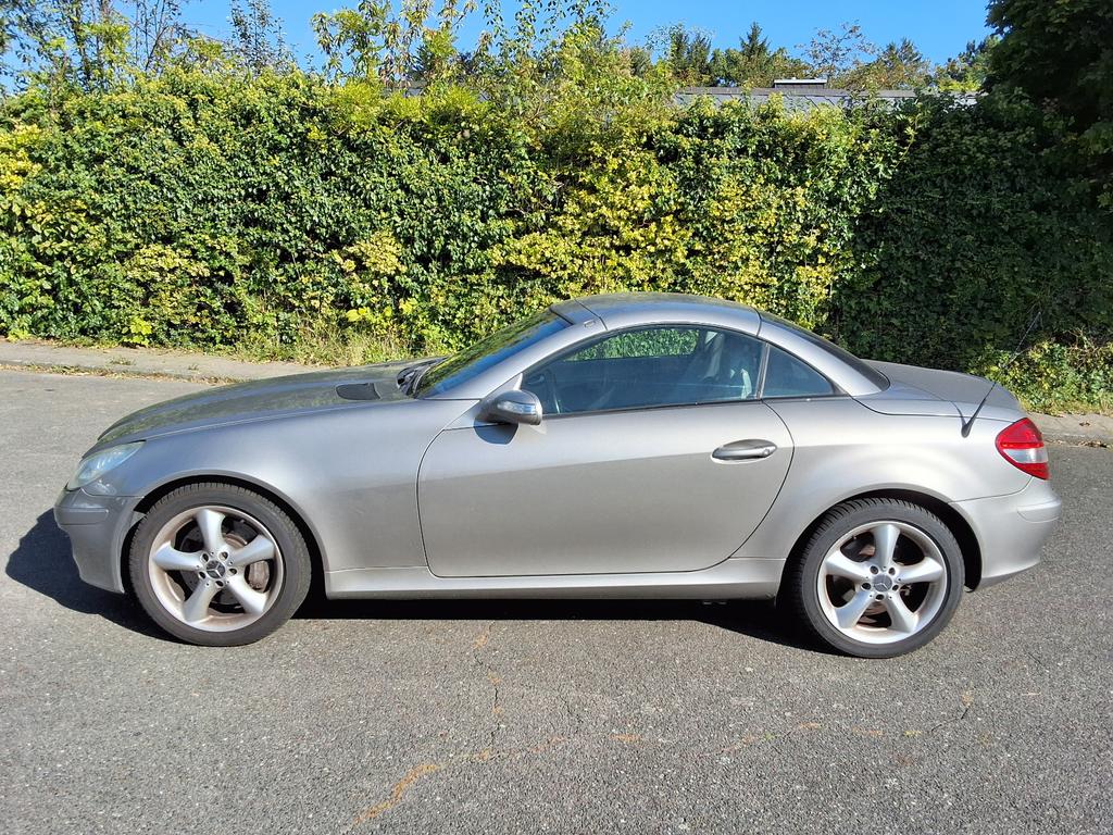 Mercedes-Benz SLK 350