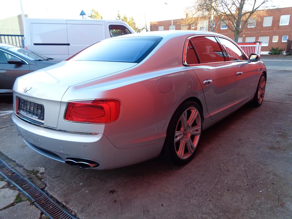 Bentley Flying Spur