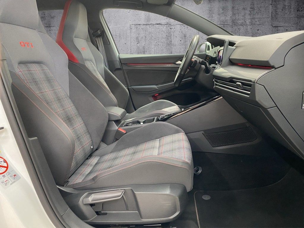 Volkswagen Golf - Bild 10