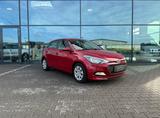 Hyundai i20 1.2 Einparkhilfe Sitzhzng. Bluetooth 1.Hd - Hyundai i20: Limousine