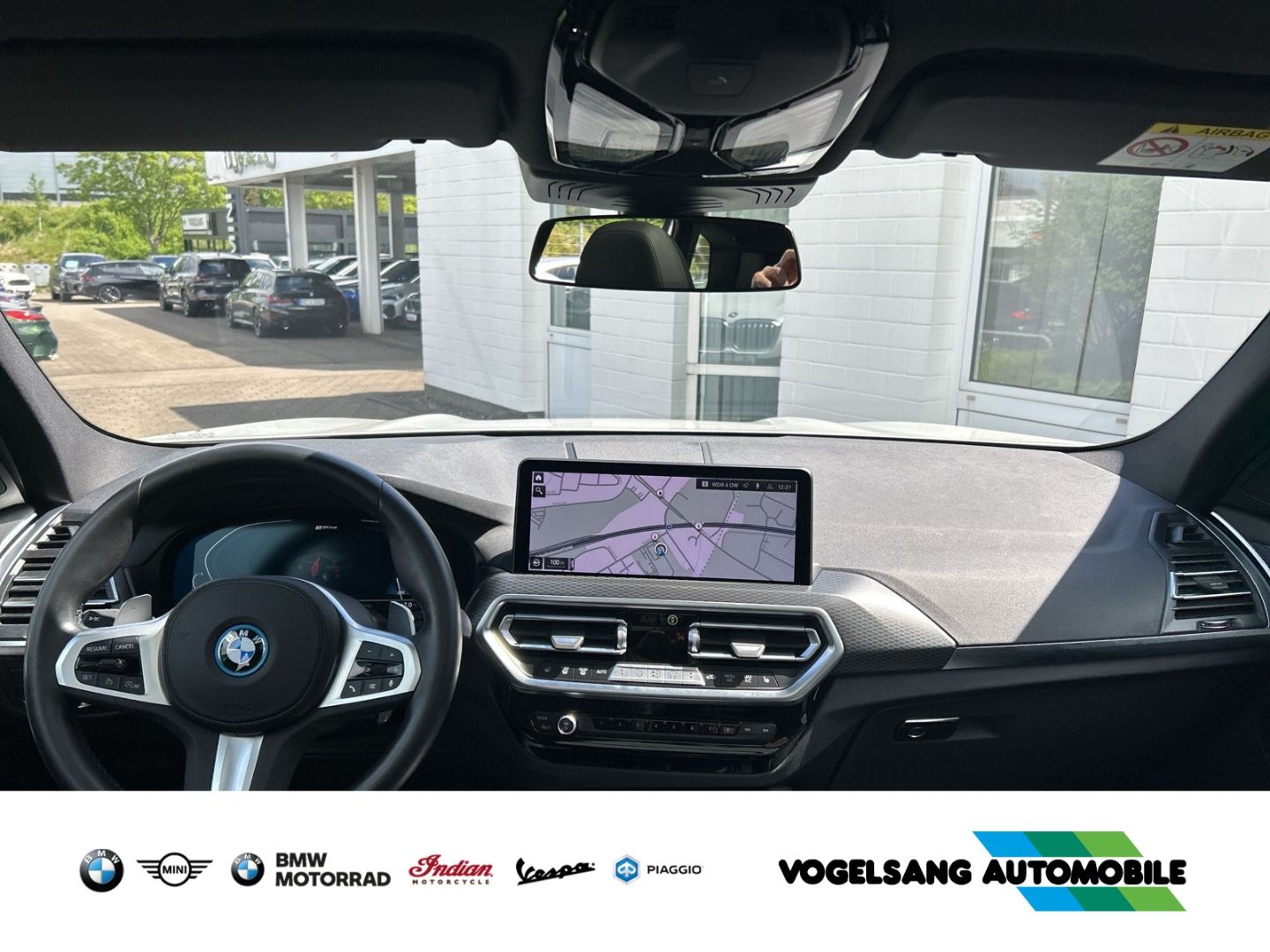 Fahrzeugabbildung BMW X3 xDrive 30e,M Sport,Panodach,Leder,HIFI,DAB,Dr