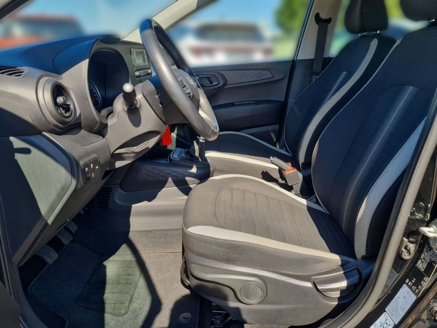 Fahrzeugabbildung Hyundai i10 New MJ21 1.0 Benzin M T Select