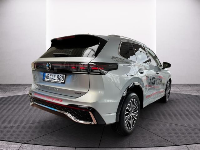 Fahrzeugabbildung Volkswagen Tiguan 2.0 TDI DSG 4Motion R-LINE PANO AHK SHZG