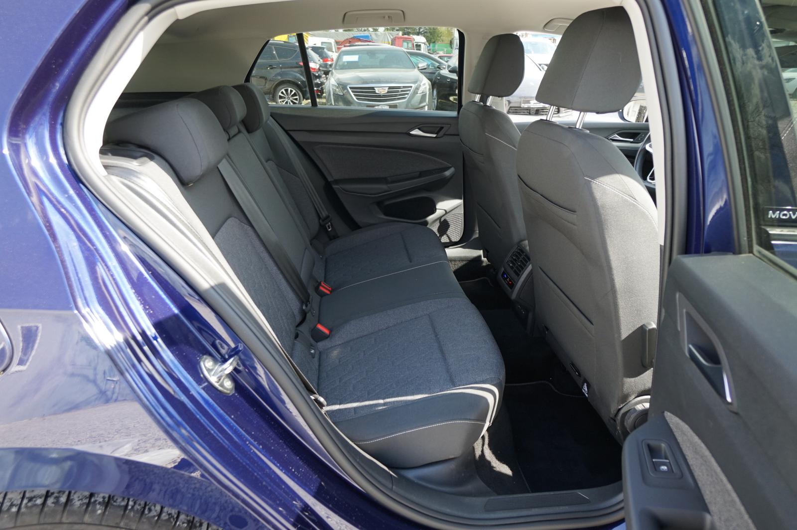 Volkswagen Golf VIII 1.0 eTSI Move DSG CarPlay ACC LED, миниатюра 13
