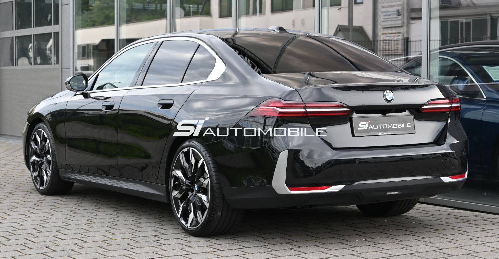 Fahrzeugabbildung BMW 520d xDr. °UVP 88.830€°MERINO°PANO°STHZG°360°