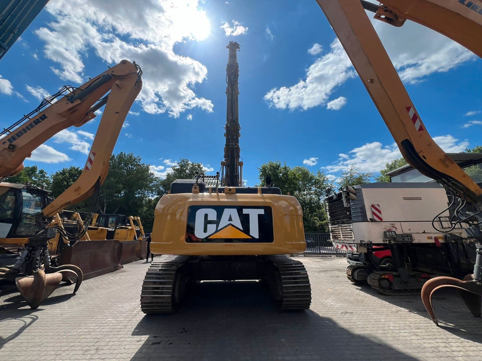 Fahrzeugabbildung CAT 336/Demlone Dem  50/Abbruchbagger/Verst.Fahrwerk