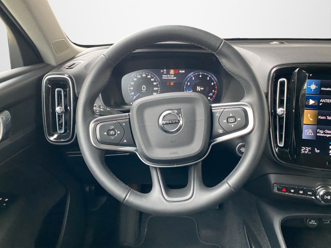 Volvo XC40 Momentum Pro WiPa LED RFK DAB StHzg foto 11