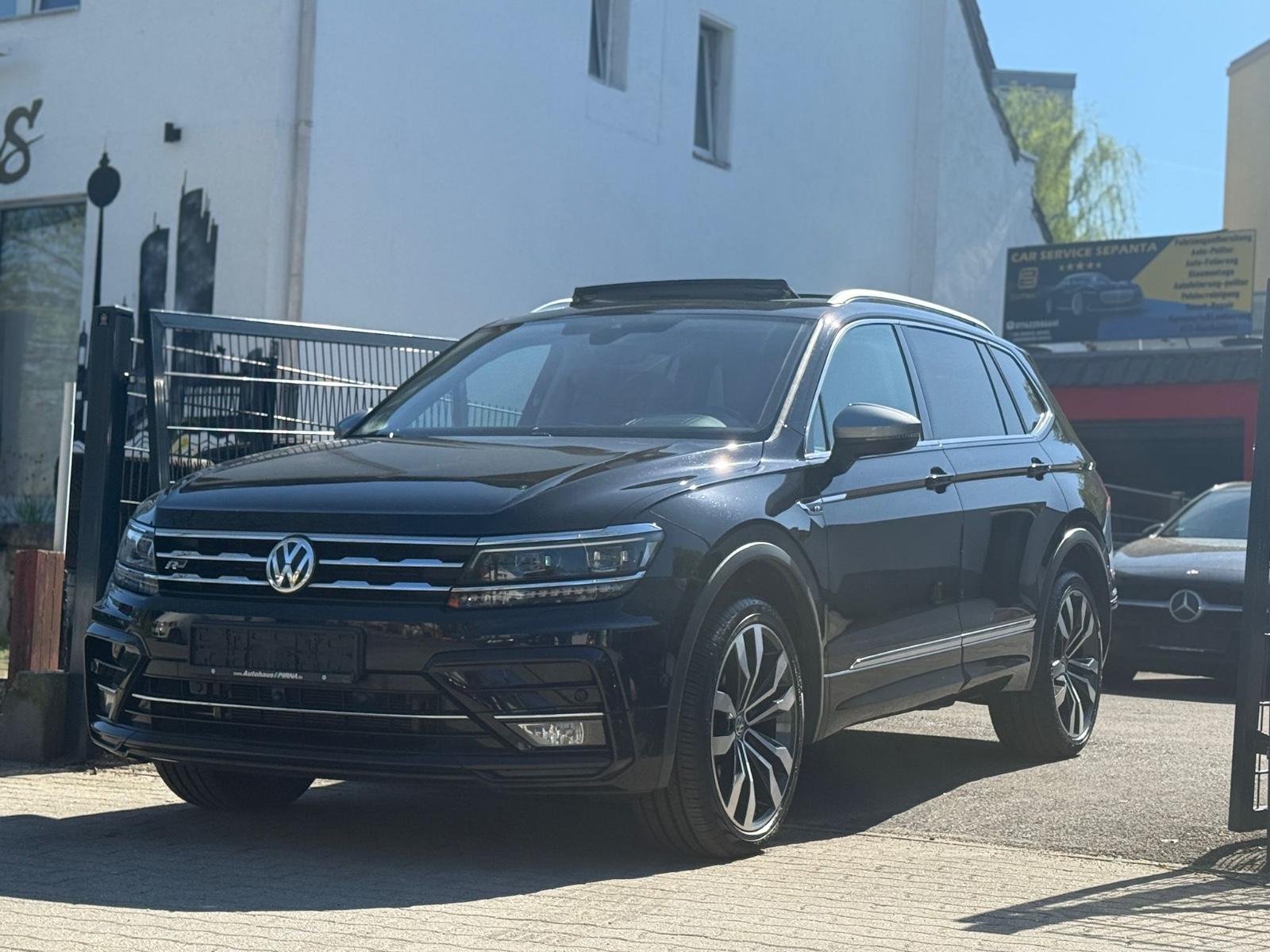 Volkswagen Tiguan Allspace R-Line Highline 4Motion