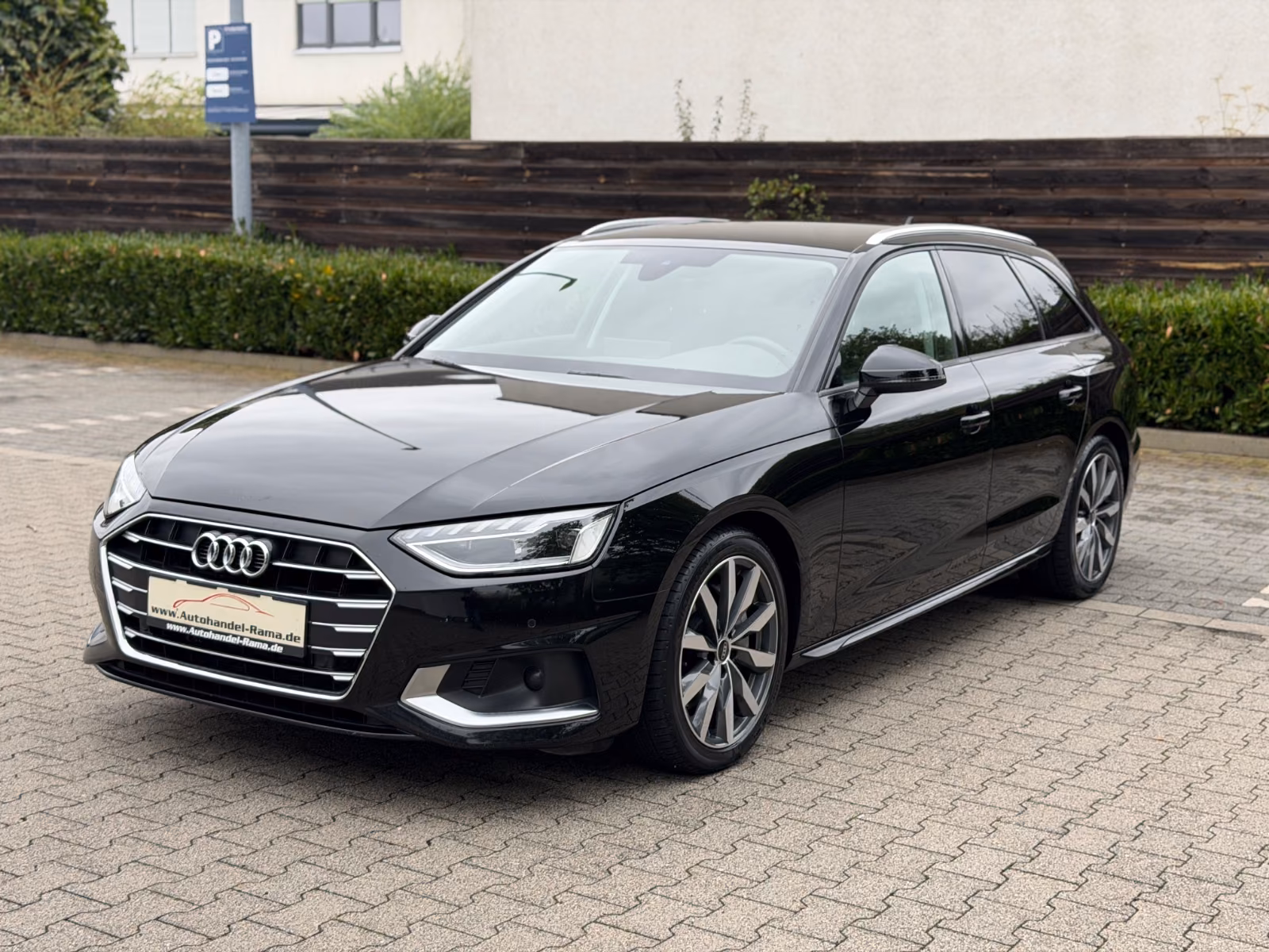 Audi A4 Avant 40 TDI Advanced Navi AHK R.Kamera1.Hand