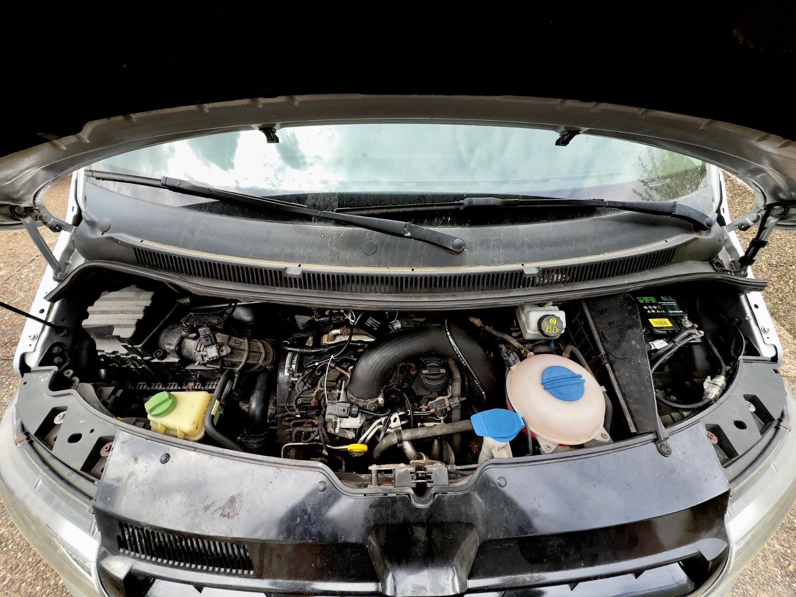 Volkswagen VW T5 Camper, Aufstelldach, Standheizung, AHK