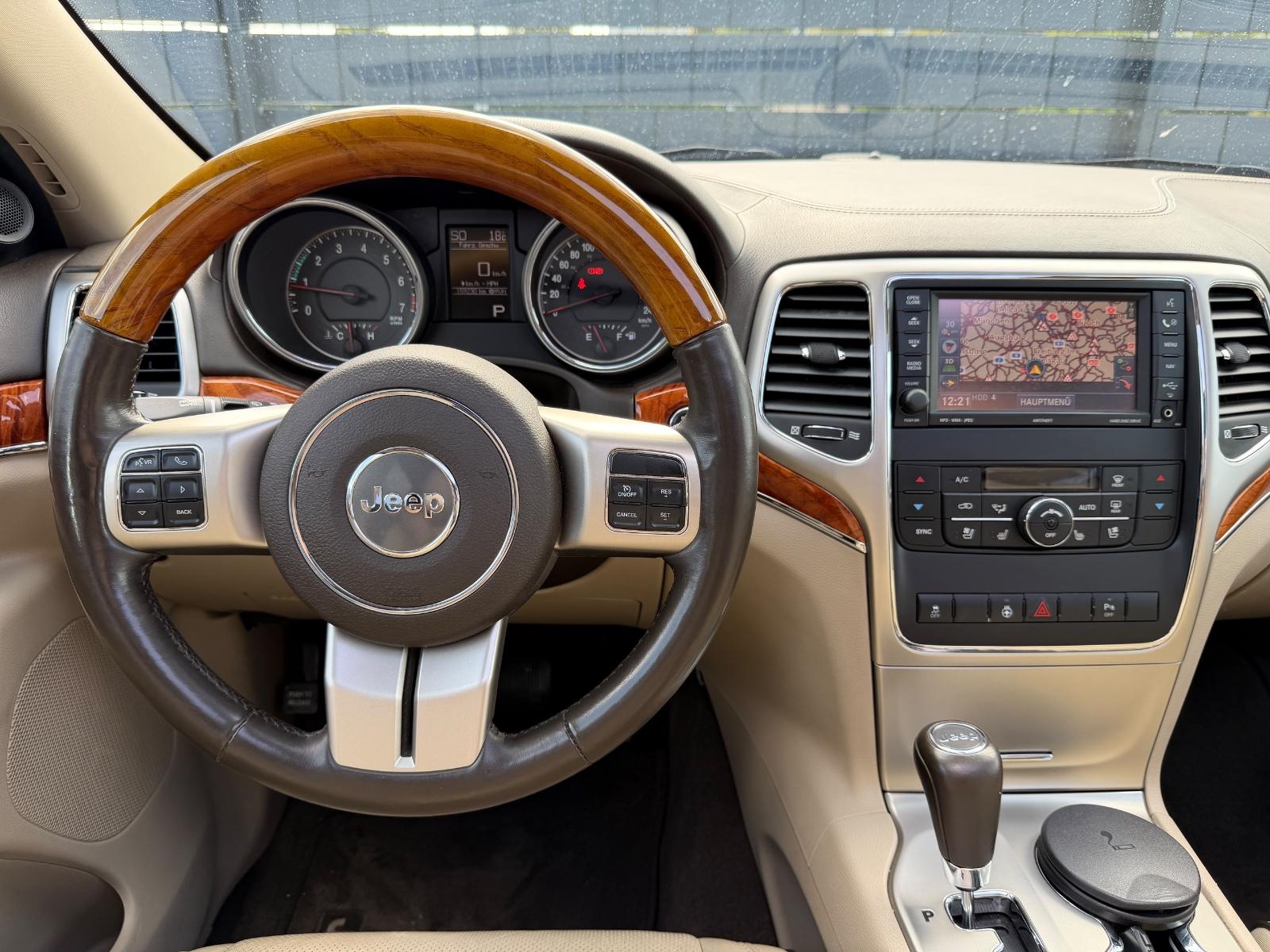Jeep Grand Cherokee 3.6 V6 Overland | 286 ch | BVA | Cuir beige | GPS | Hayon électrique | Volant chauffant