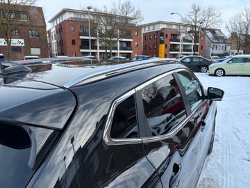 Nissan Qashqai 1,3 Zama AHK Glasdach
