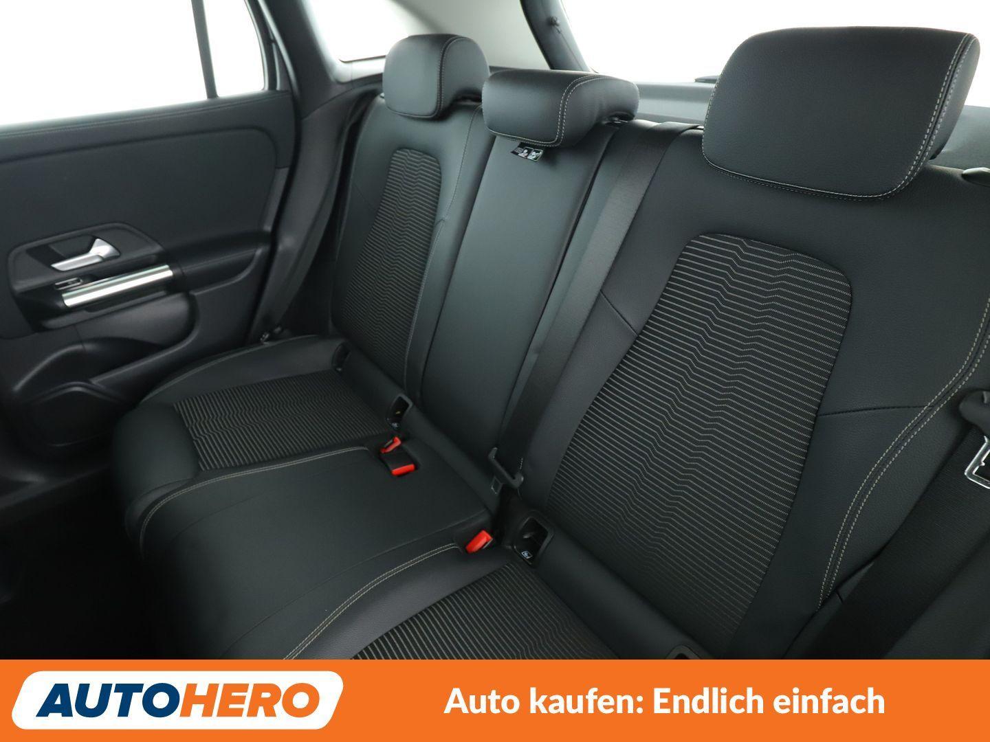 Mercedes-Benz GLA 200 Progressive Aut.*LED*NAVI*TEMPO*CAM*PDC*