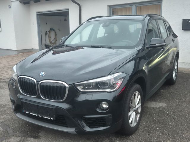 BMW X1 sDrive 18 i Advantage/Navi Prof./Kamera/126T