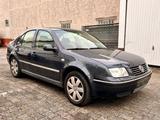Volkswagen VW Bora 1,9 TDI Limousine, Automatikgetrie... - Volkswagen Bora in Frankfurt (Main)
