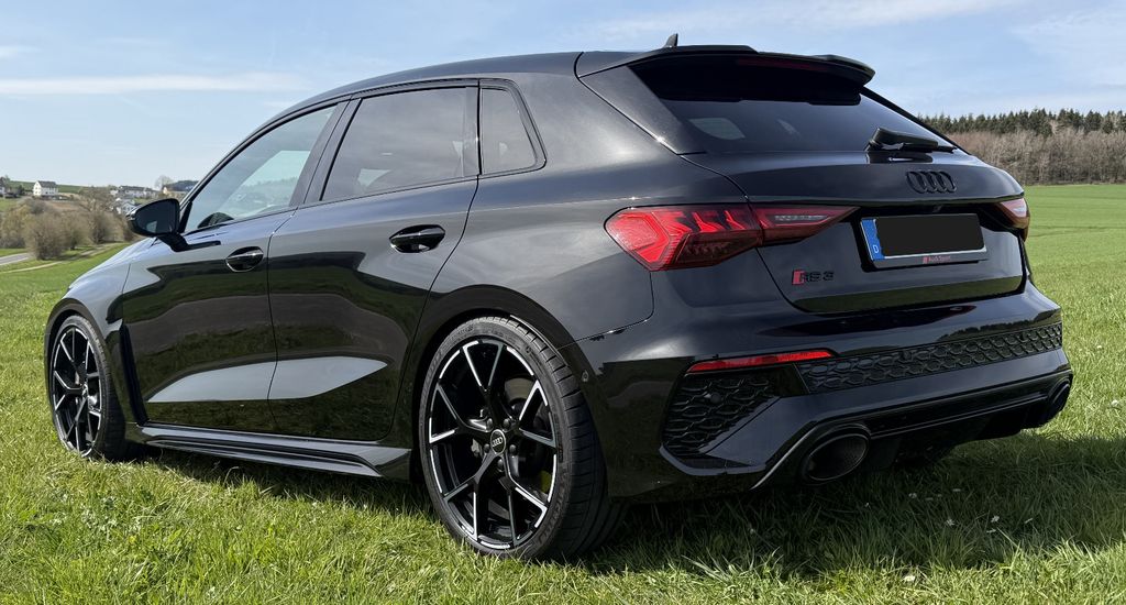 Image of Audi RS3