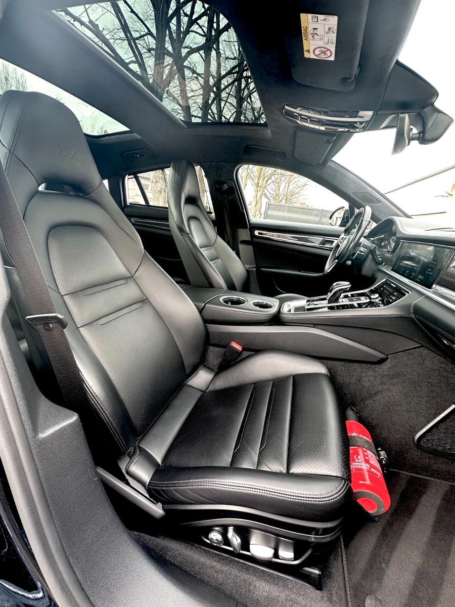 Porsche Panamera Turbo  4.0 V8 Sport Design Keramik