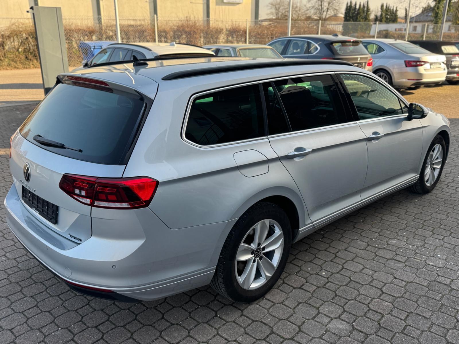 Volkswagen Passat Variant 200PS 4Motion DSG Navi Kamera