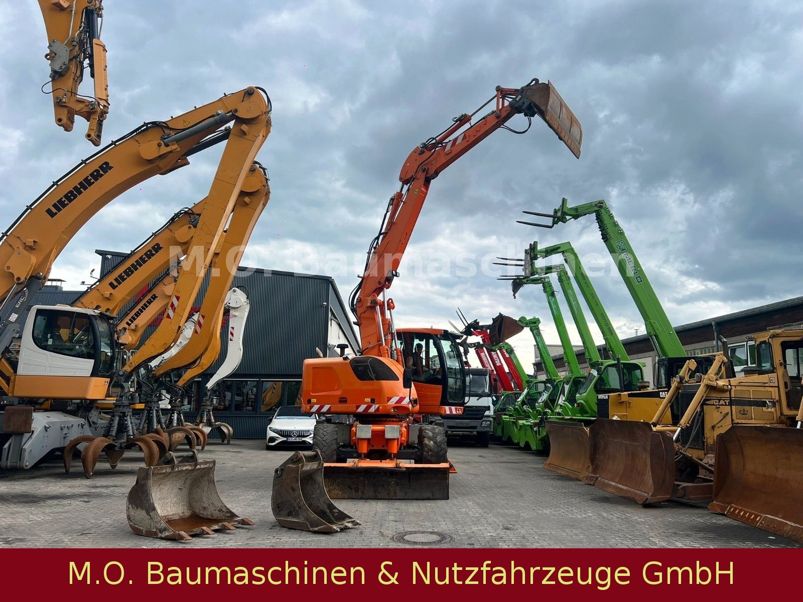 Fahrzeugabbildung Liebherr A914 COMPACT LITRONIC 14T