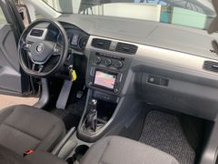 Fahrzeugabbildung Volkswagen Caddy Maxi 2,0 TDI 4Motion Standheizg AHK 7 Sitz