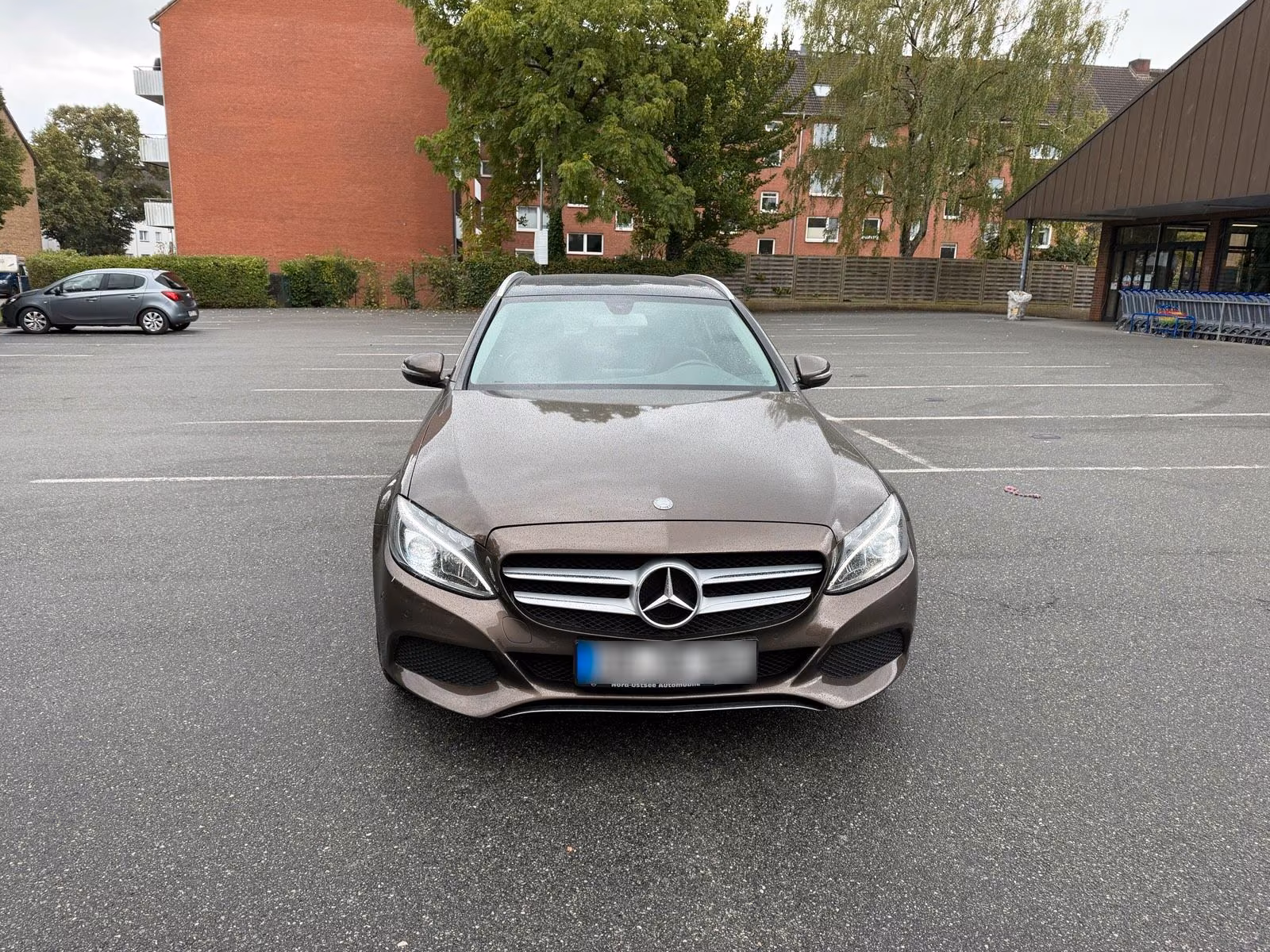 Mercedes-Benz C 220