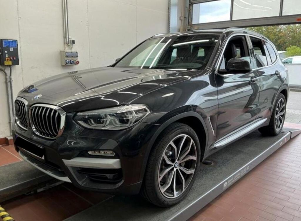 Image of BMW X3