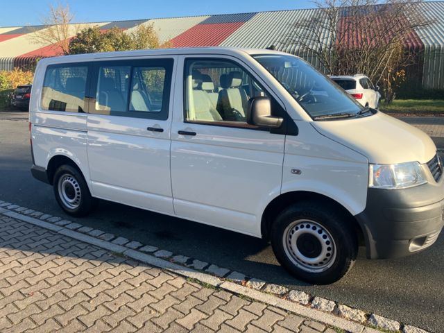 Volkswagen T5 Bus Kombi 1.Hand  Ex Behörde  erst  231.km!!