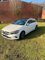 Mercedes-Benz Mercedes CLA 220 shootingbrake weiß - gebrauchte Mercedes-Benz CLA 220 Shooting Brake aus dem Jahr 2017
