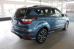 Fahrzeugabbildung Ford Kuga ST-LINE NAVI Winter Paket Park Assistent