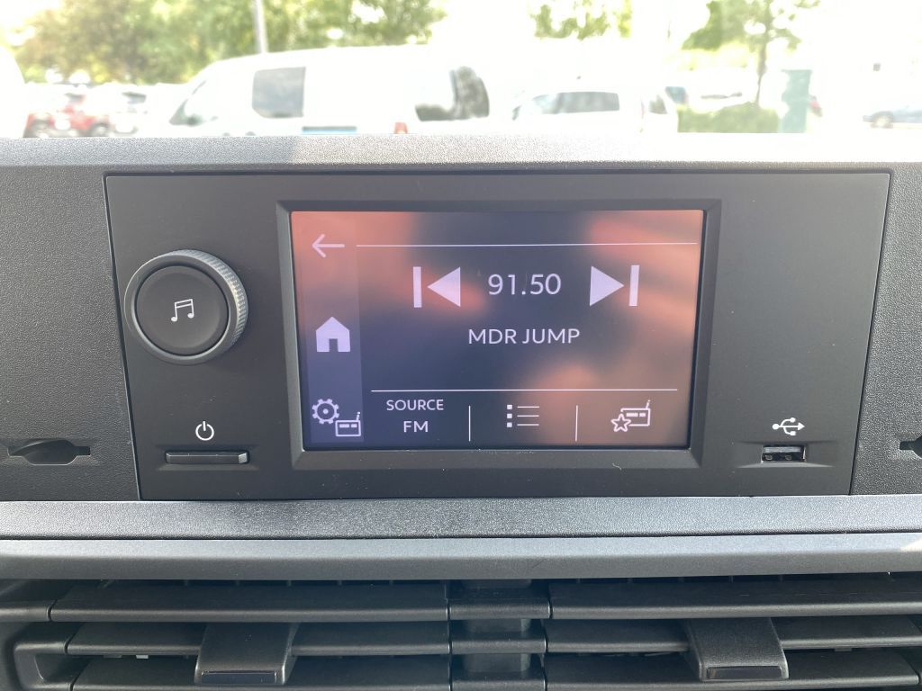 Fahrzeugabbildung Citroën Jumpy 2.2 Diesel 150 XL S&S (K0/V)