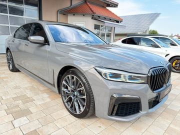 BMW 750 - 9