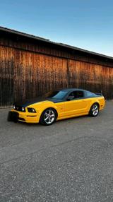 Ford Mustang GT 4,6 V8 - Ford aus 2005: Coupe