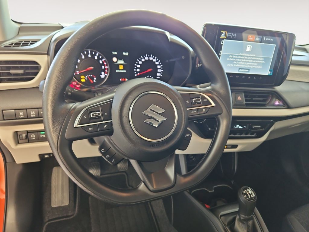 Fahrzeugabbildung Suzuki Swift 1.2 Hybrid MT Club Navi LED auf Wunsch SHZ