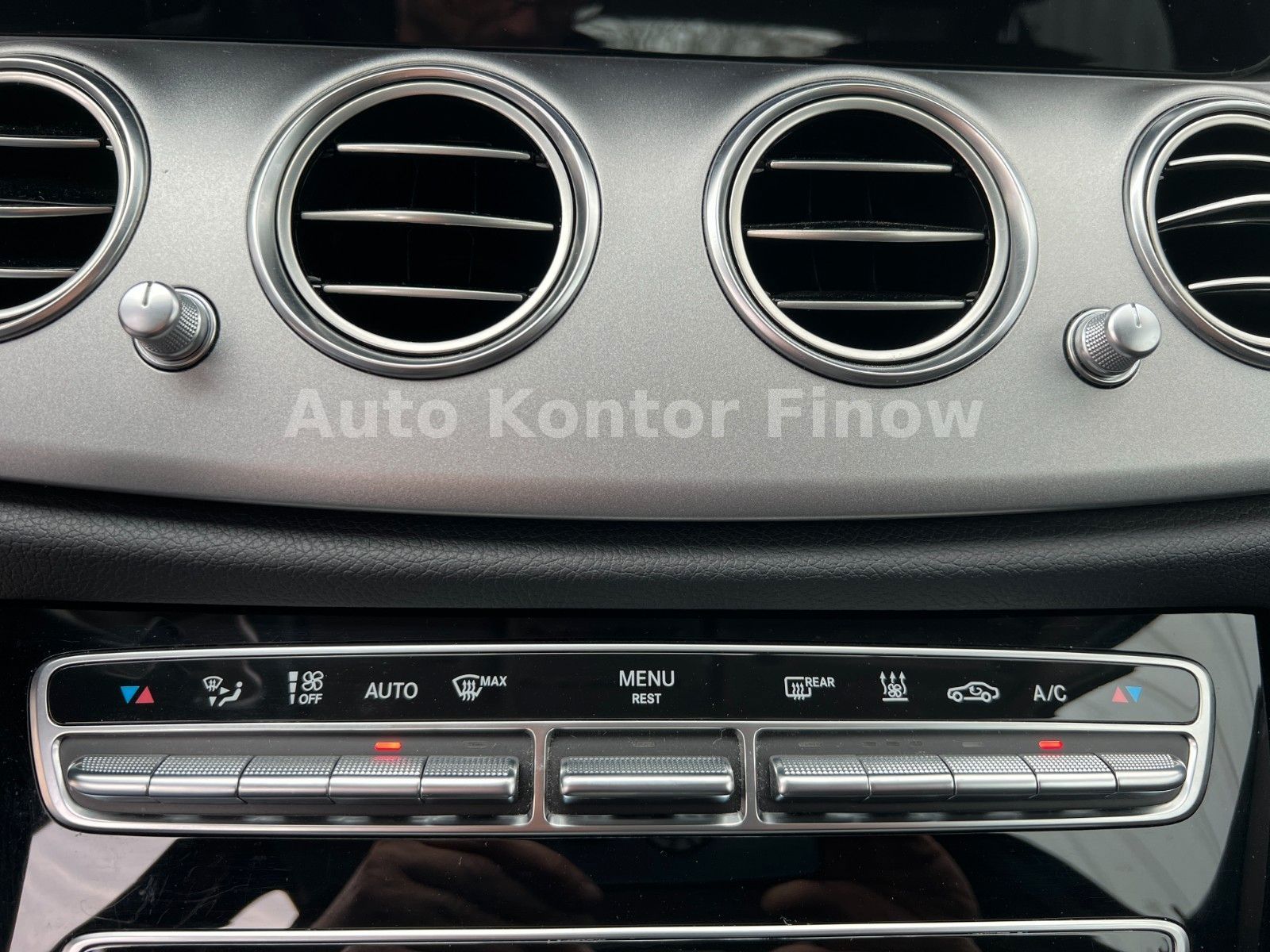 Mercedes-Benz E 220 d Limousine *Rückfahrkamera*Multibeam-LED* foto 13