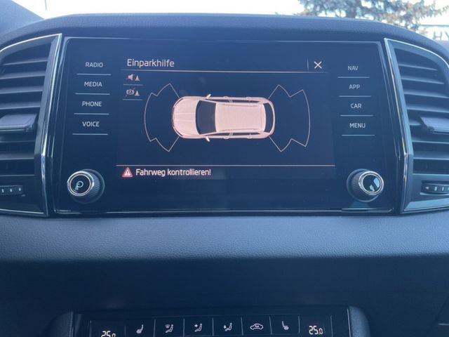 Skoda Karoq 1.5 TSI Clever *2XPDC*4XSHZ*LED*NAV* NAVI