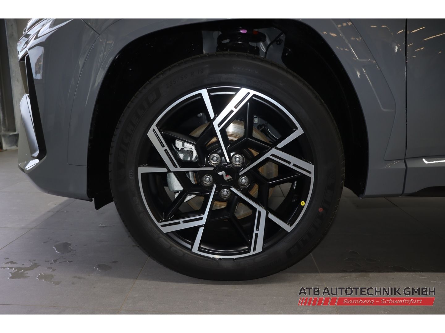 Fahrzeugabbildung Hyundai Tucson N-Line Hybrid MY27 1.6 T-GDi 239 PS 6-AT