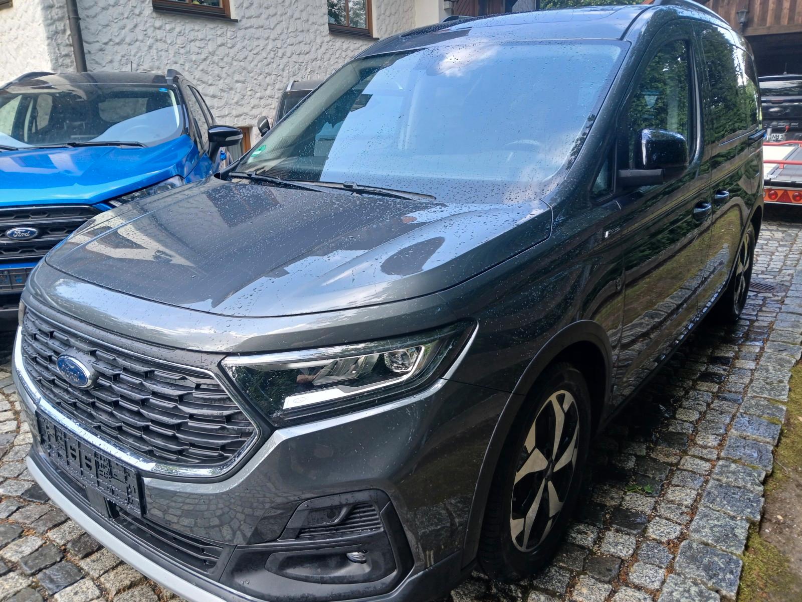 Ford Tourneo Connect Active Automatik   NAVI+PANORAMA
