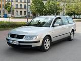 Volkswagen VW Passat B5 1.6 Benzin TÜV 05/26 - VW Passat Variant von 2000