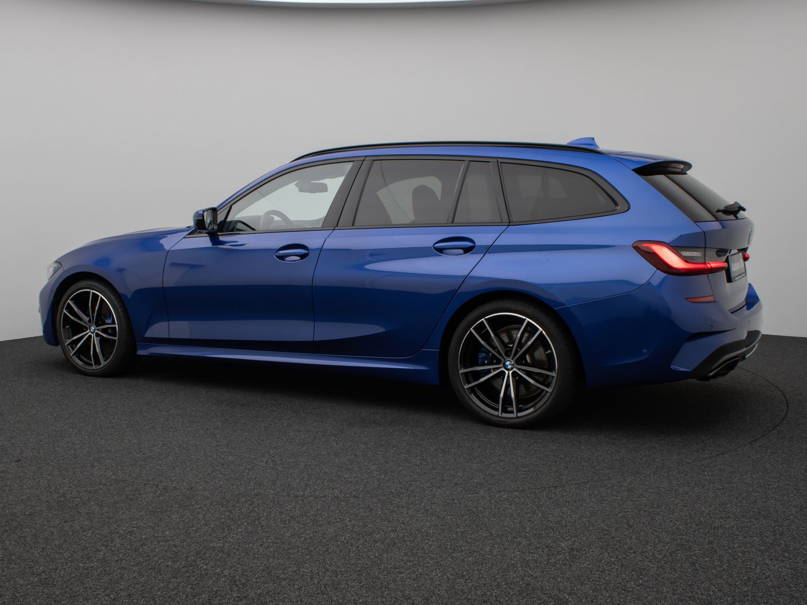 Fahrzeugabbildung BMW M340i xD Panorama Laser 360° HUD DAB H/K Komfort