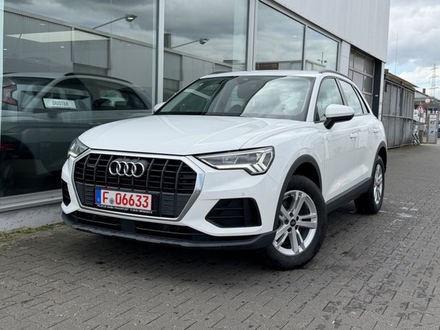 AUDI Q3 40 TDI quattro LED/Kamera/Keyless/Standheiz
