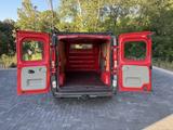 Opel Vivaro 2.5 CDTI 146 PS 124.000 km 2.Hd TÜV 04/28 - Opel Vivaro in Wuppertal