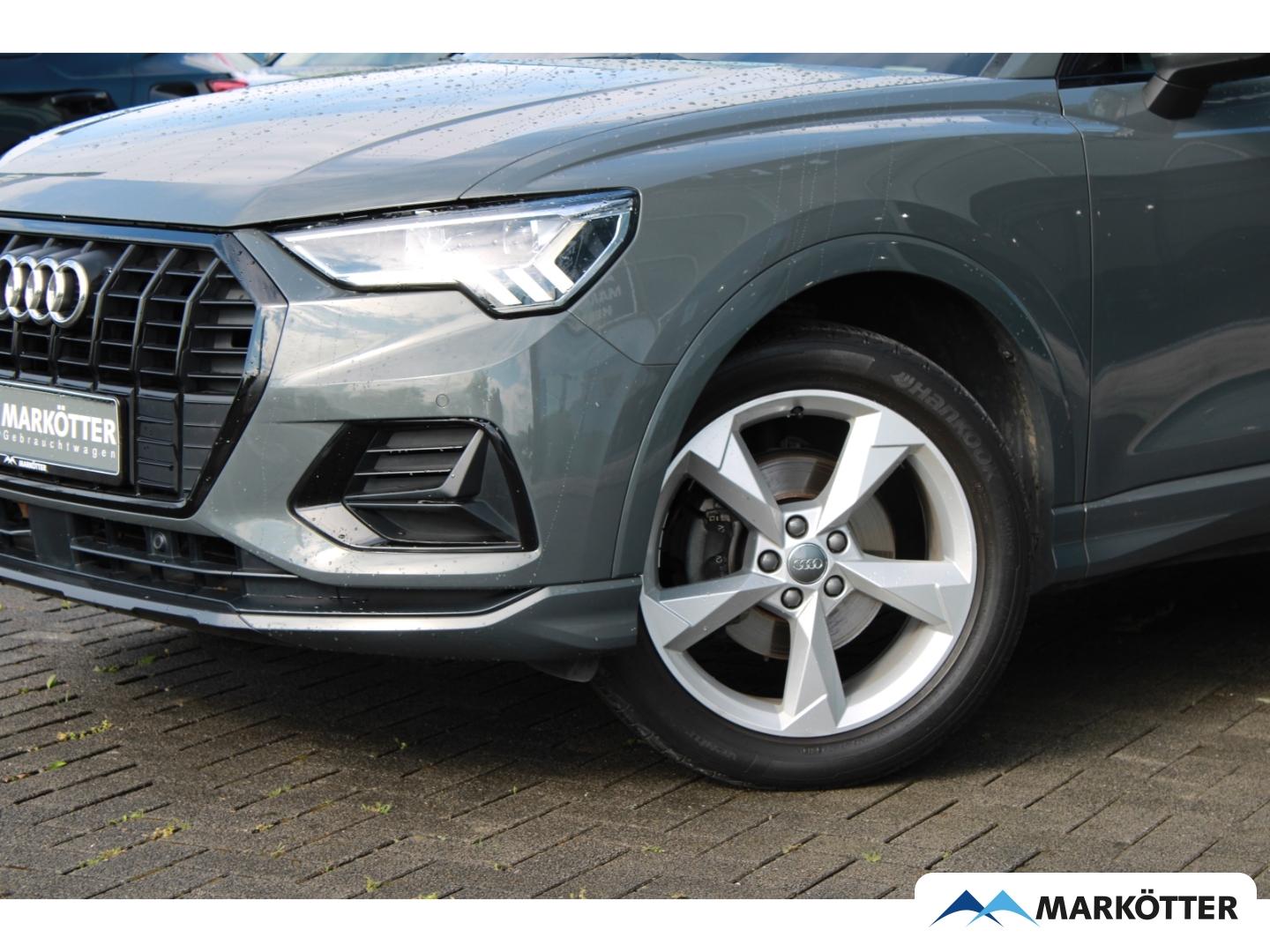 Audi Q3 35 TFSI advanced NAVI/LED/AHK/TEMPO/PDC