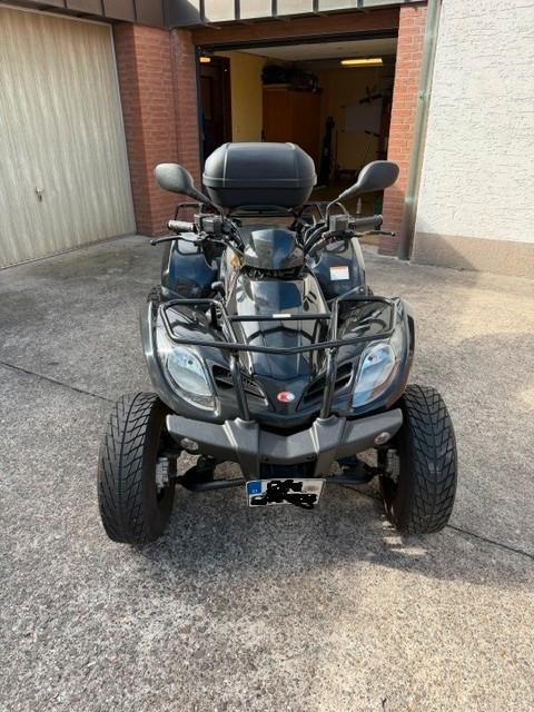 Kymco  2009 — салон