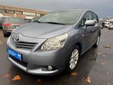 Toyota Verso 1.8 Travel *7 Sitzer*Aut*Navi*2 Hand* AHK - Toyota Verso: Automatik