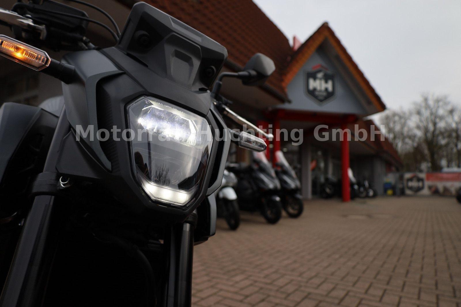 Honda CB 500 ! HORNET ! ABS ! LED ! BLACK !! SOFORT !!