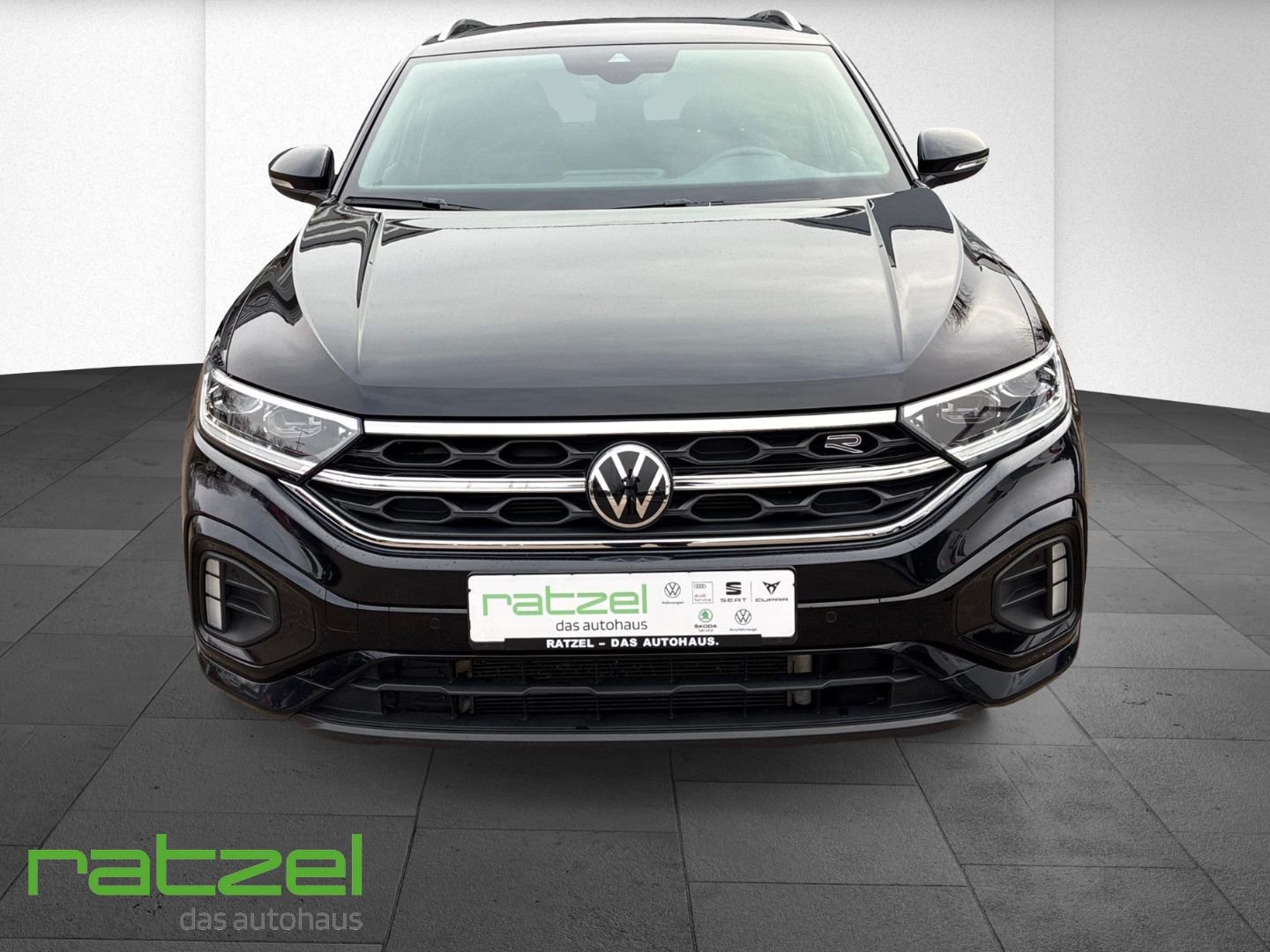 Fahrzeugabbildung Volkswagen T-Roc R-Line 1.5 TSI DSG LED ACC Dig. Cockpit Li