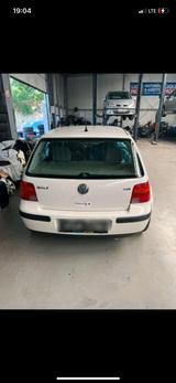 Volkswagen VW Golf 4. 1.9 TDI klein - Kompaktwagen - Volkswagen Golf aus 2000: TDI