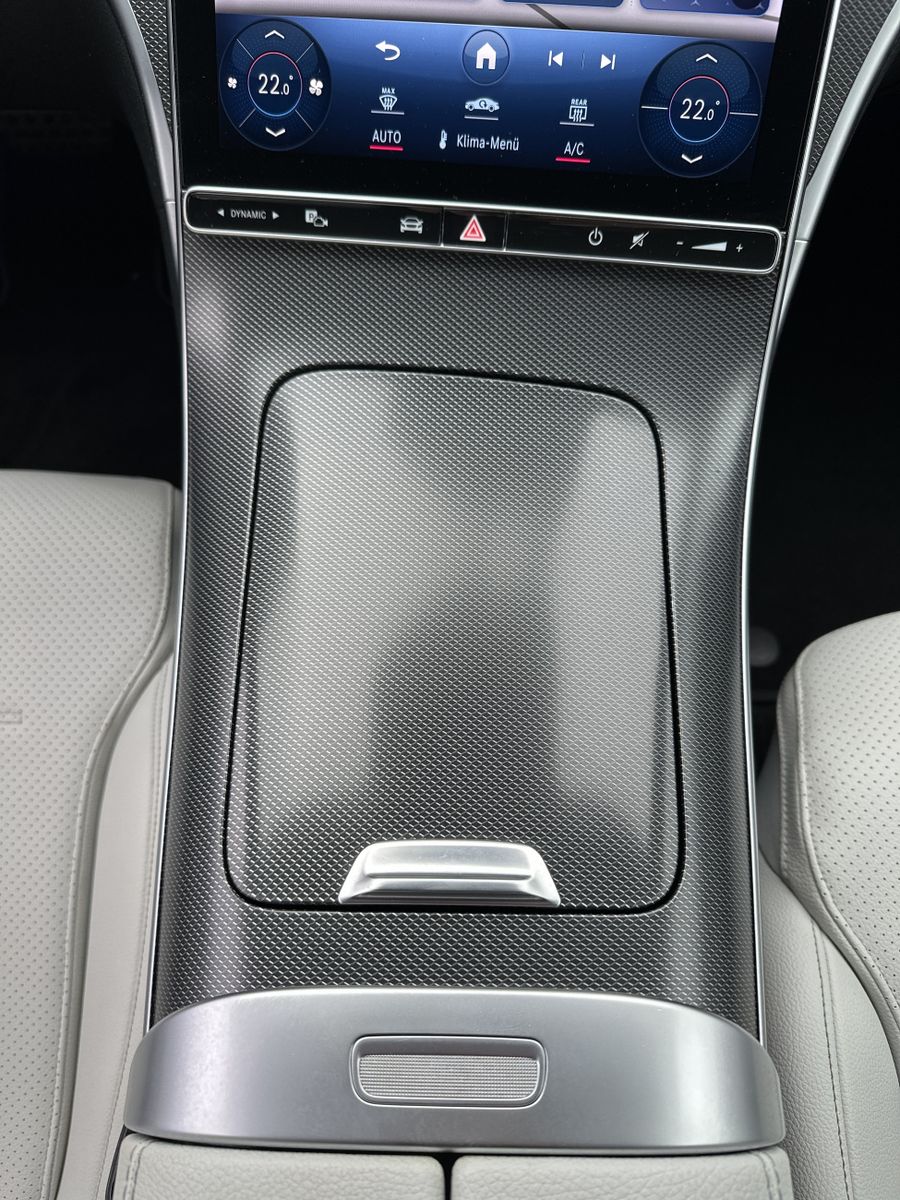 Fahrzeugabbildung Mercedes-Benz C 220d T AMG Line NAV+LED+360°+WIDESCREEN+18ZOLL