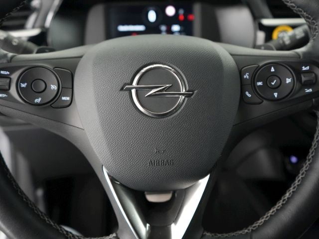 Corsa F ULTIMATE AT+LED MATRIX+NAVI+RÜCKFAHRKAME