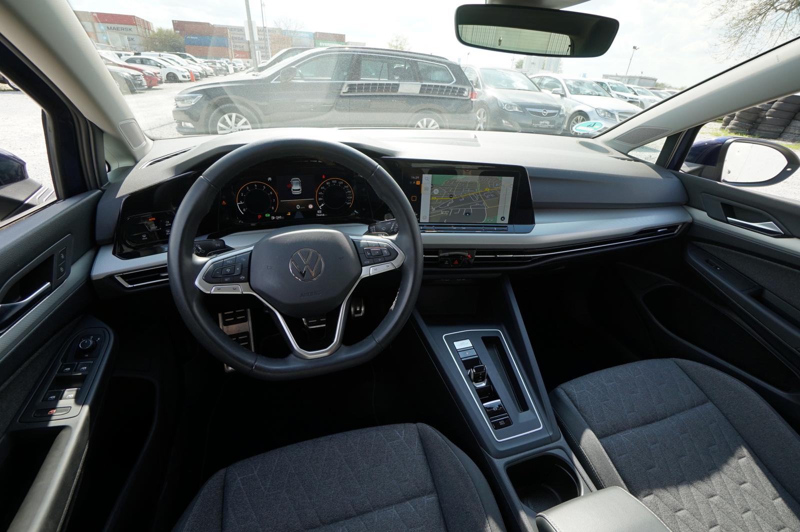 Volkswagen Golf VIII 1.0 eTSI Move DSG CarPlay ACC LED, миниатюра 20